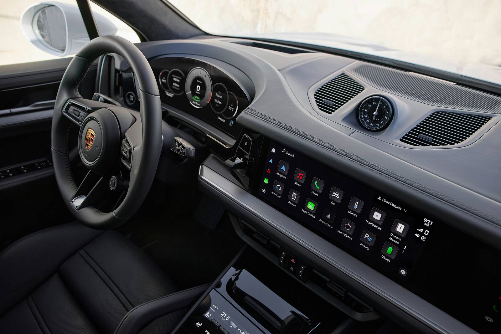 2024 Porsche Cayenne interior DETAIL