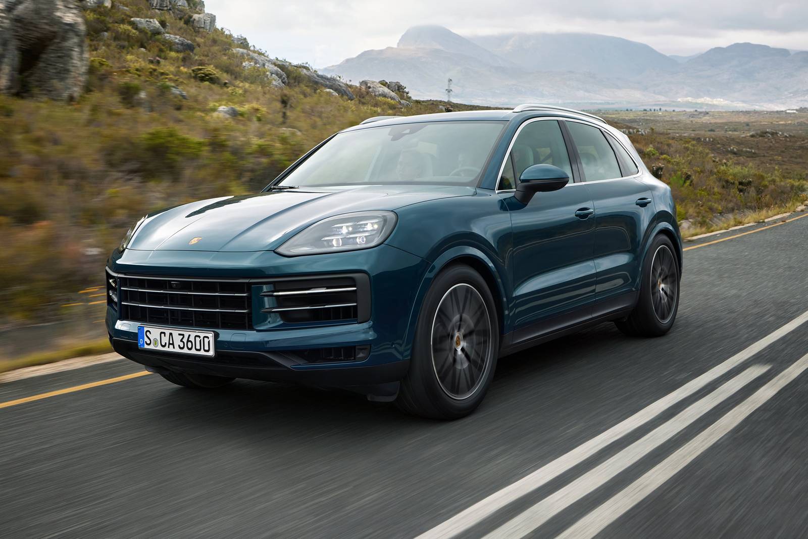 2025 Porsche Cayenne exterior FQ