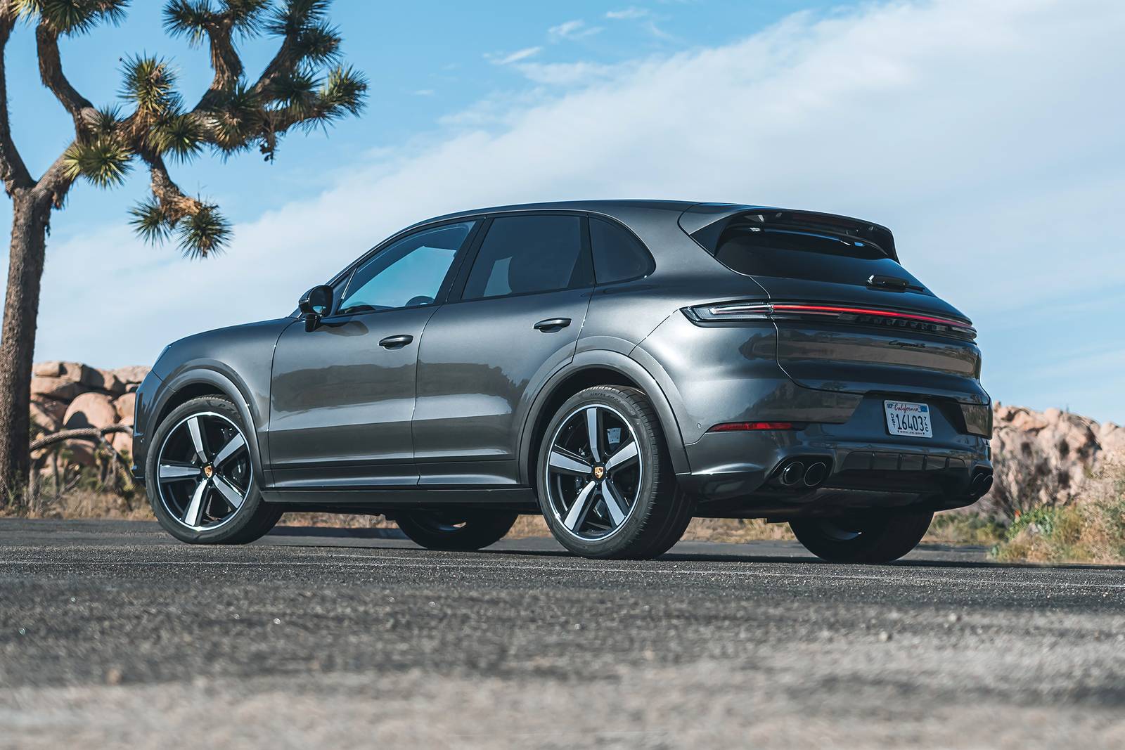 2025 Porsche Cayenne exterior F