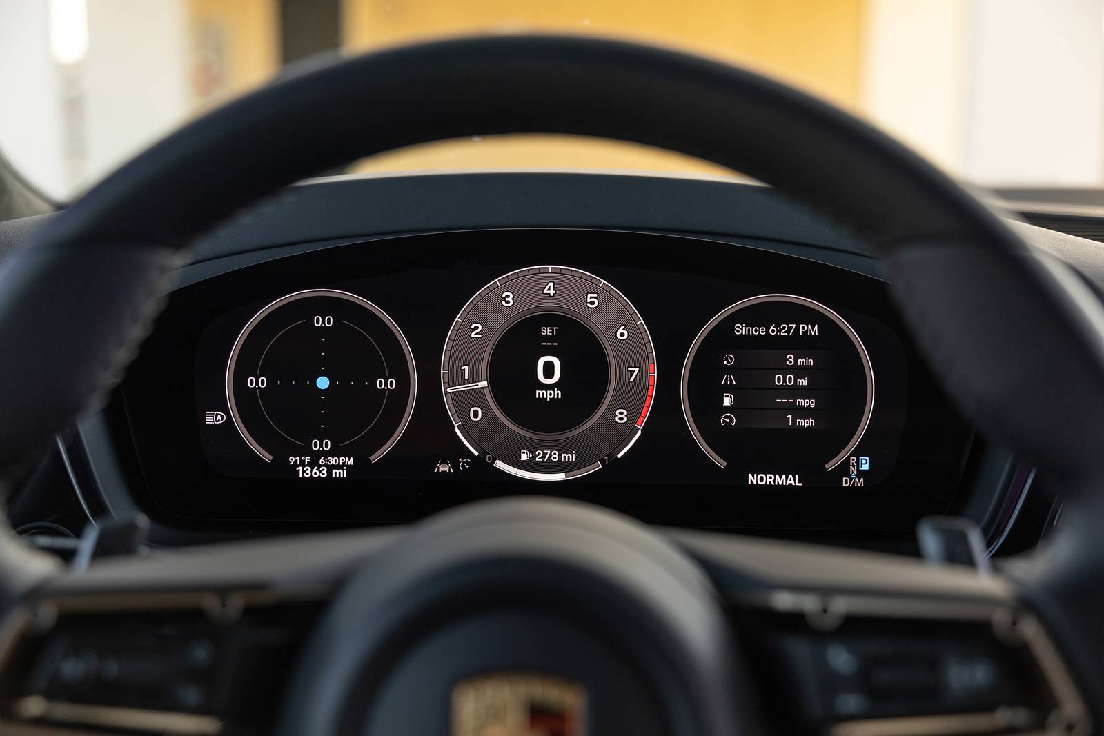 2025 Porsche Cayenne interior G