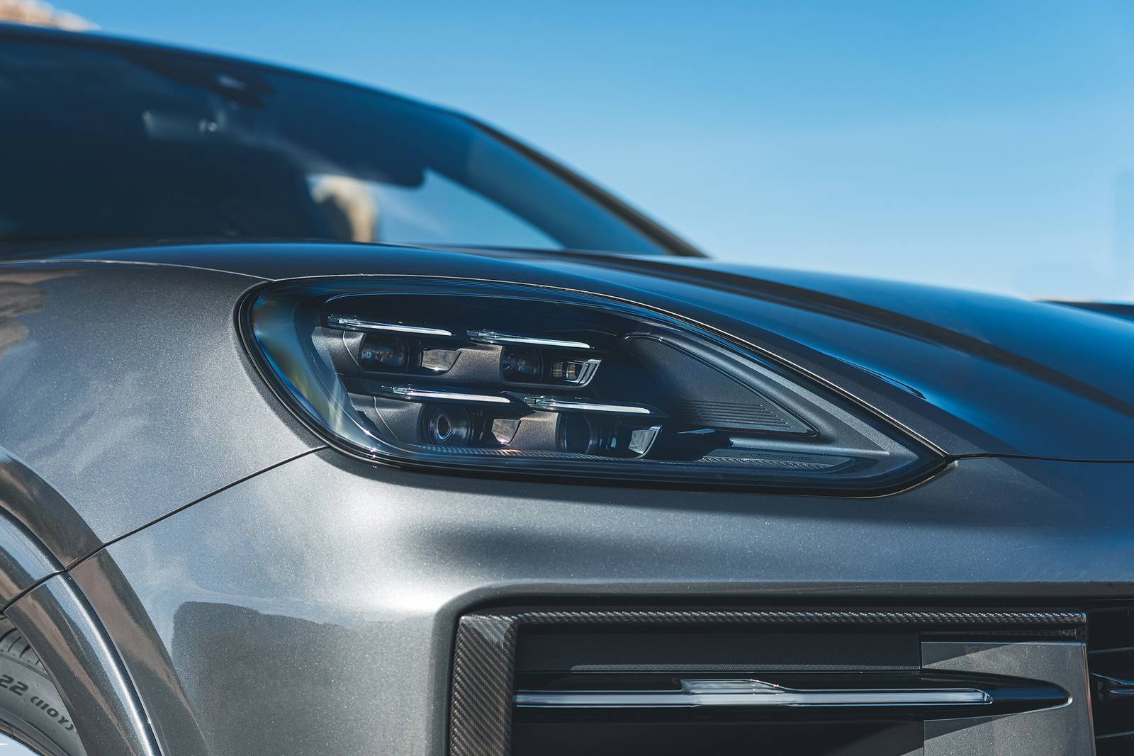 2025 Porsche Cayenne exterior EDETAIL