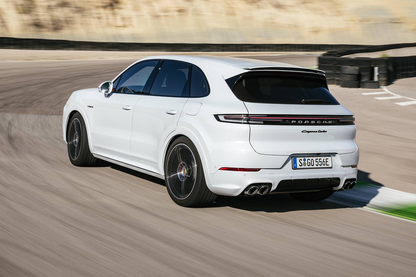 2025 Porsche Cayenne exterior F