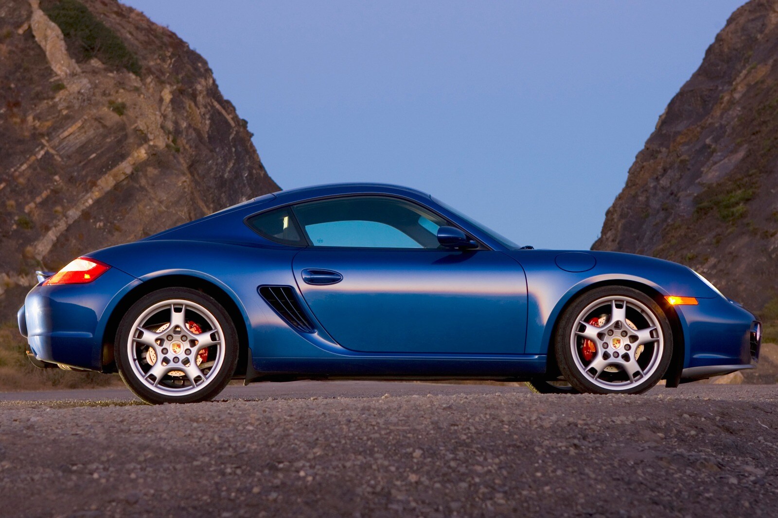 2007 Porsche Cayman exterior FQ