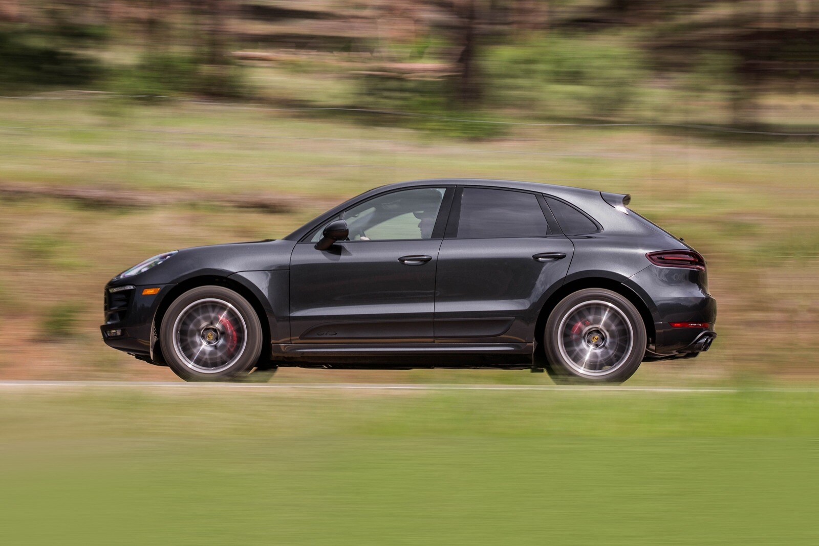 2018 Porsche Macan exterior S