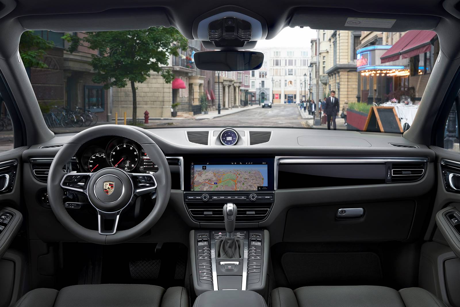 2020 Porsche Macan front safety D