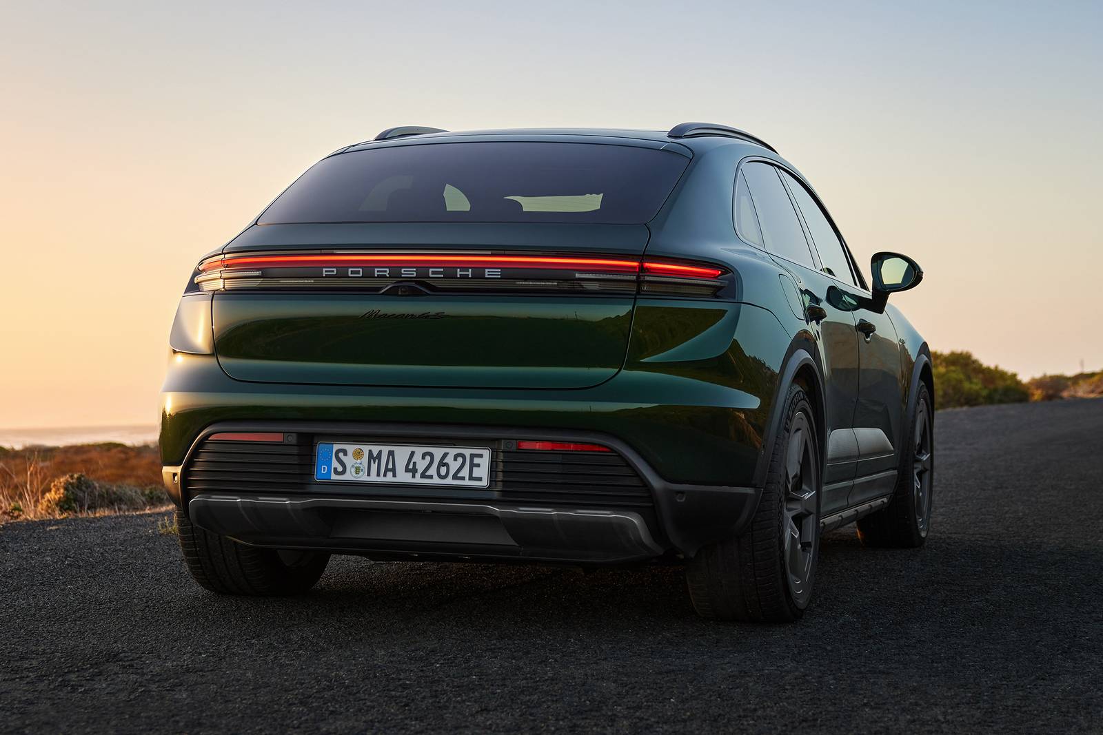 2025 Porsche Macan