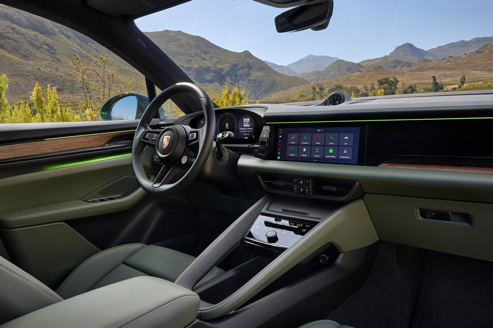 2025 Porsche Macan interior DETAIL