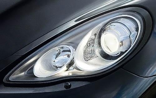 2012 Porsche Panamera exterior EDETAIL