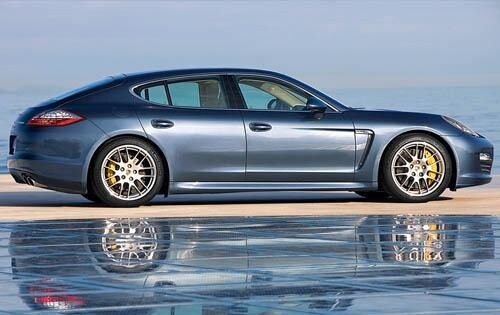 2012 Porsche Panamera exterior FQ
