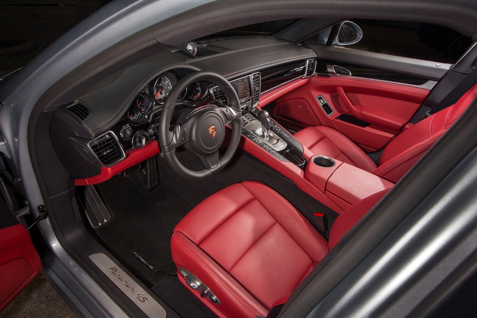 2015 Porsche Panamera interior I