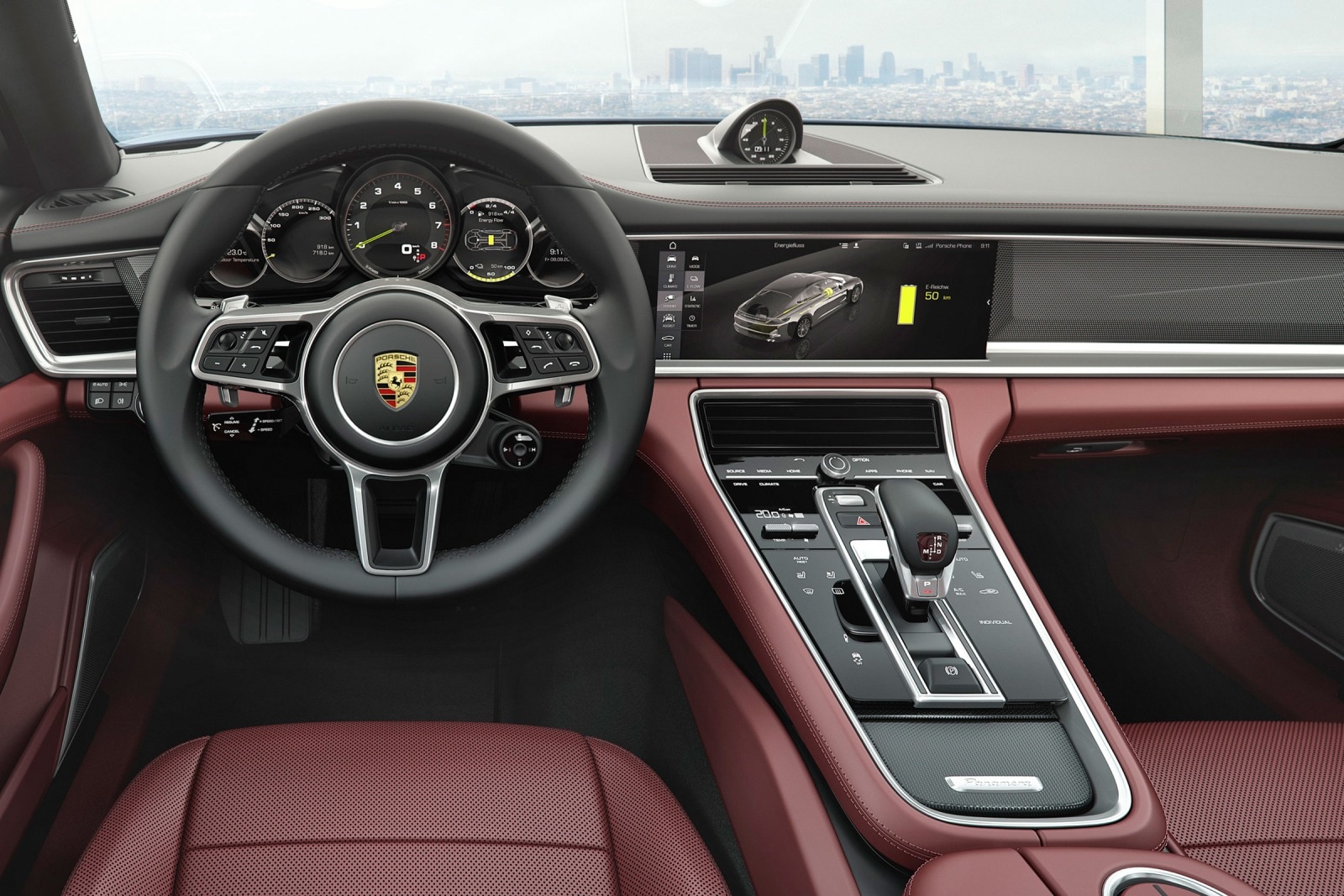 2017 Porsche Panamera interior D