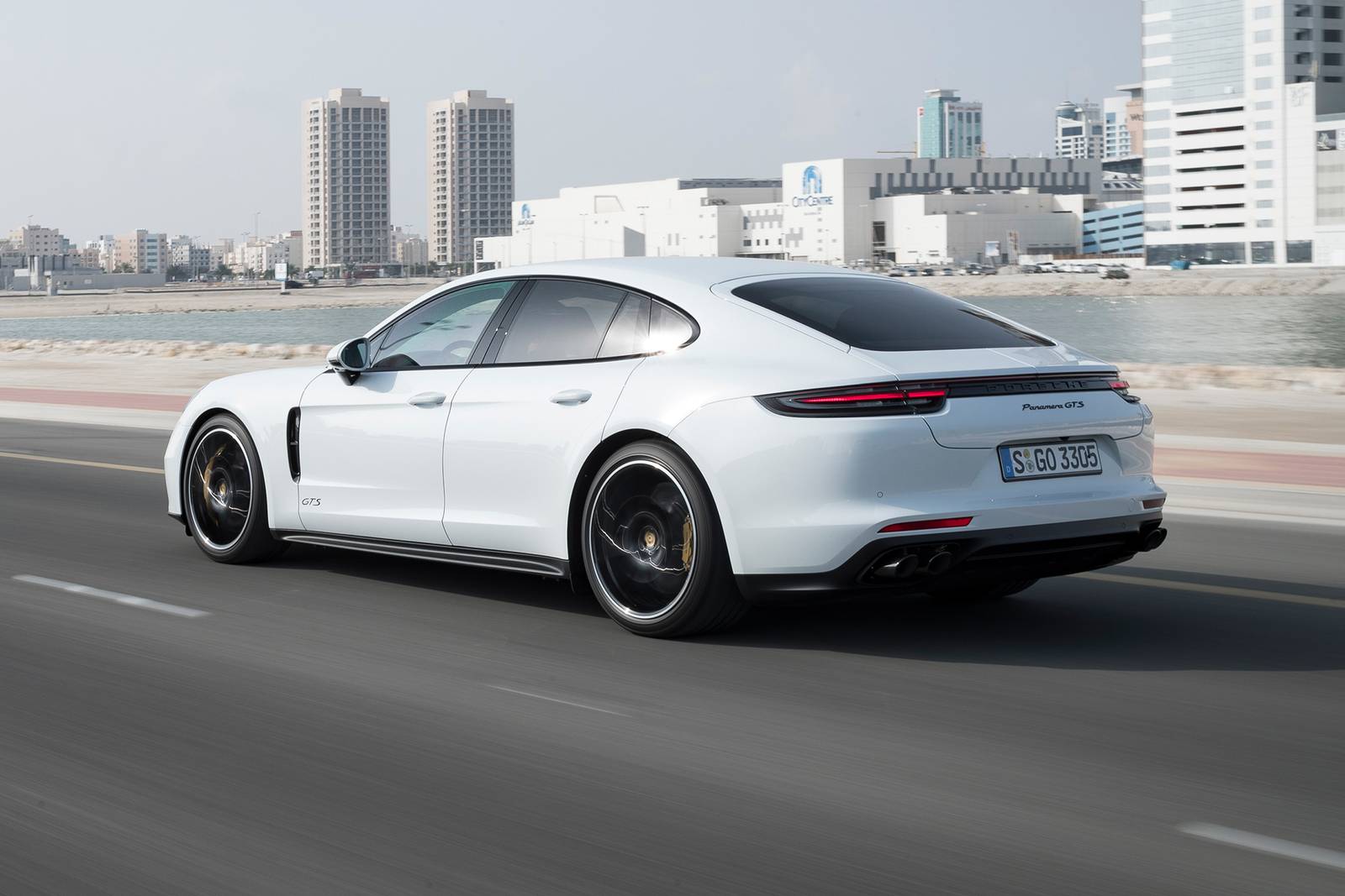2019 Porsche Panamera