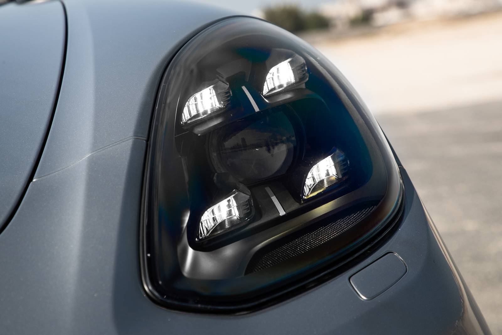 2020 Porsche Panamera exterior EDETAIL