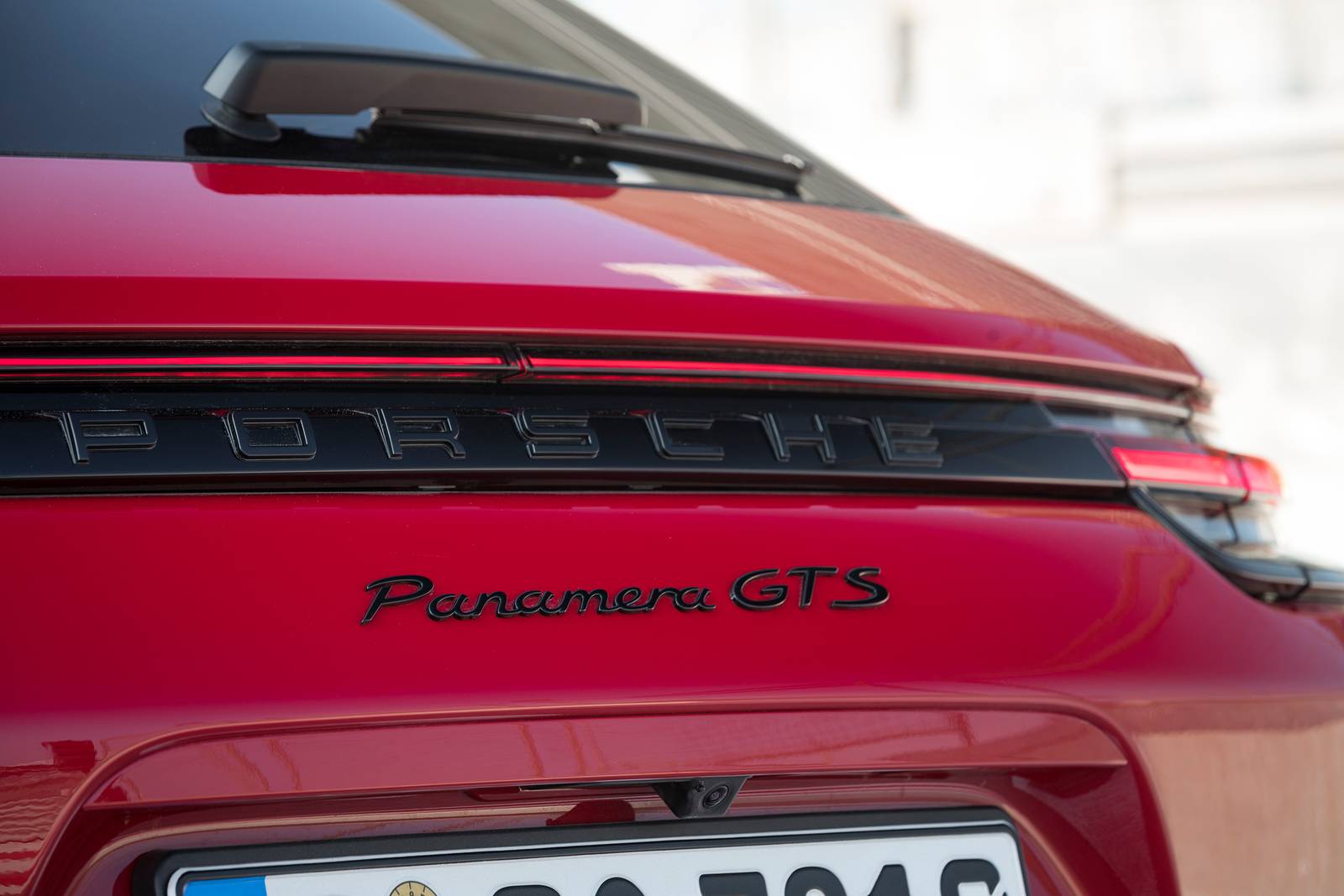 2020 Porsche Panamera exterior RBDG