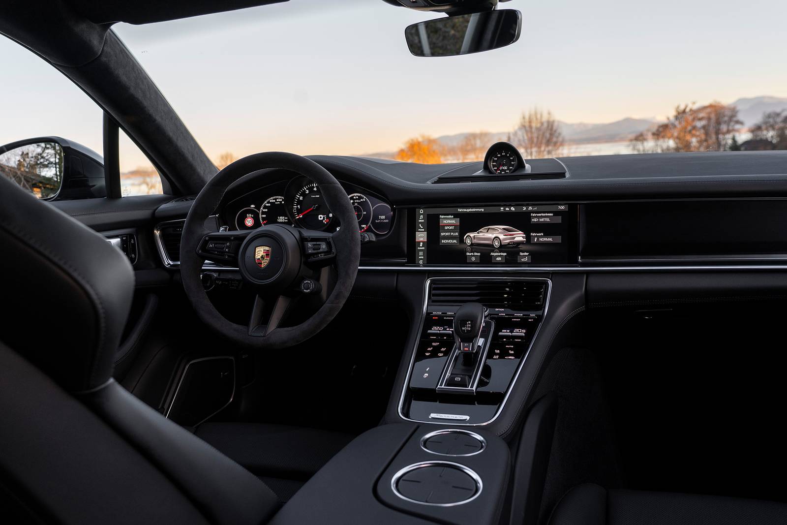 2021 Porsche Panamera front safety D