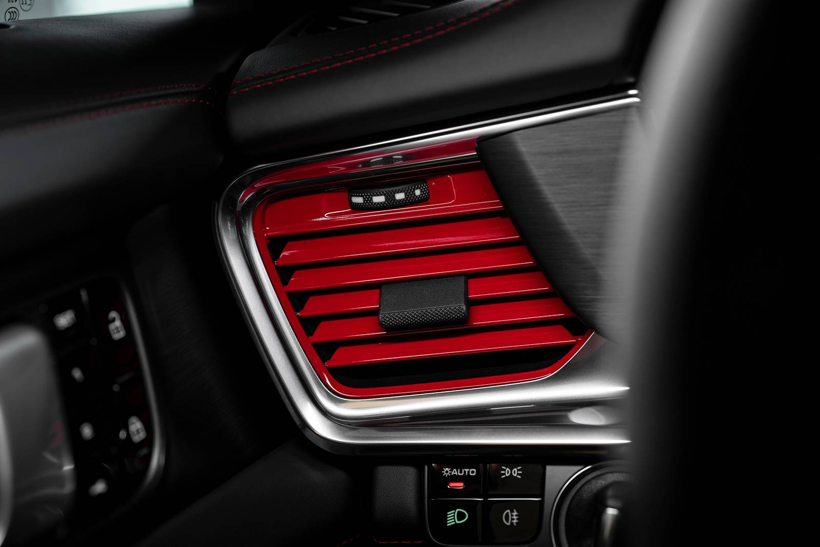 2021 Porsche Panamera interior DETAIL