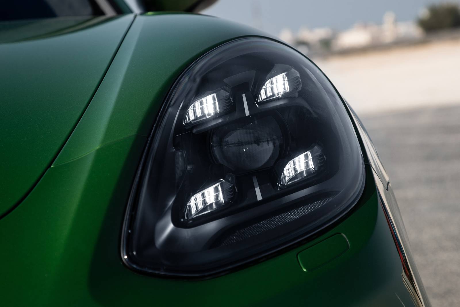 2021 Porsche Panamera exterior EDETAIL