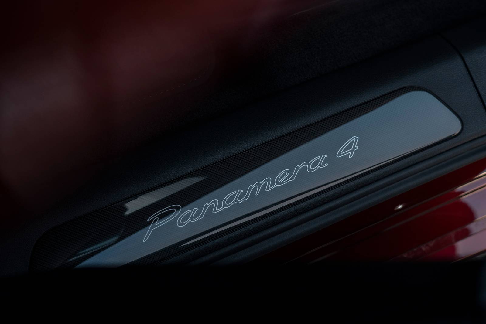 2022 Porsche Panamera interior DETAIL