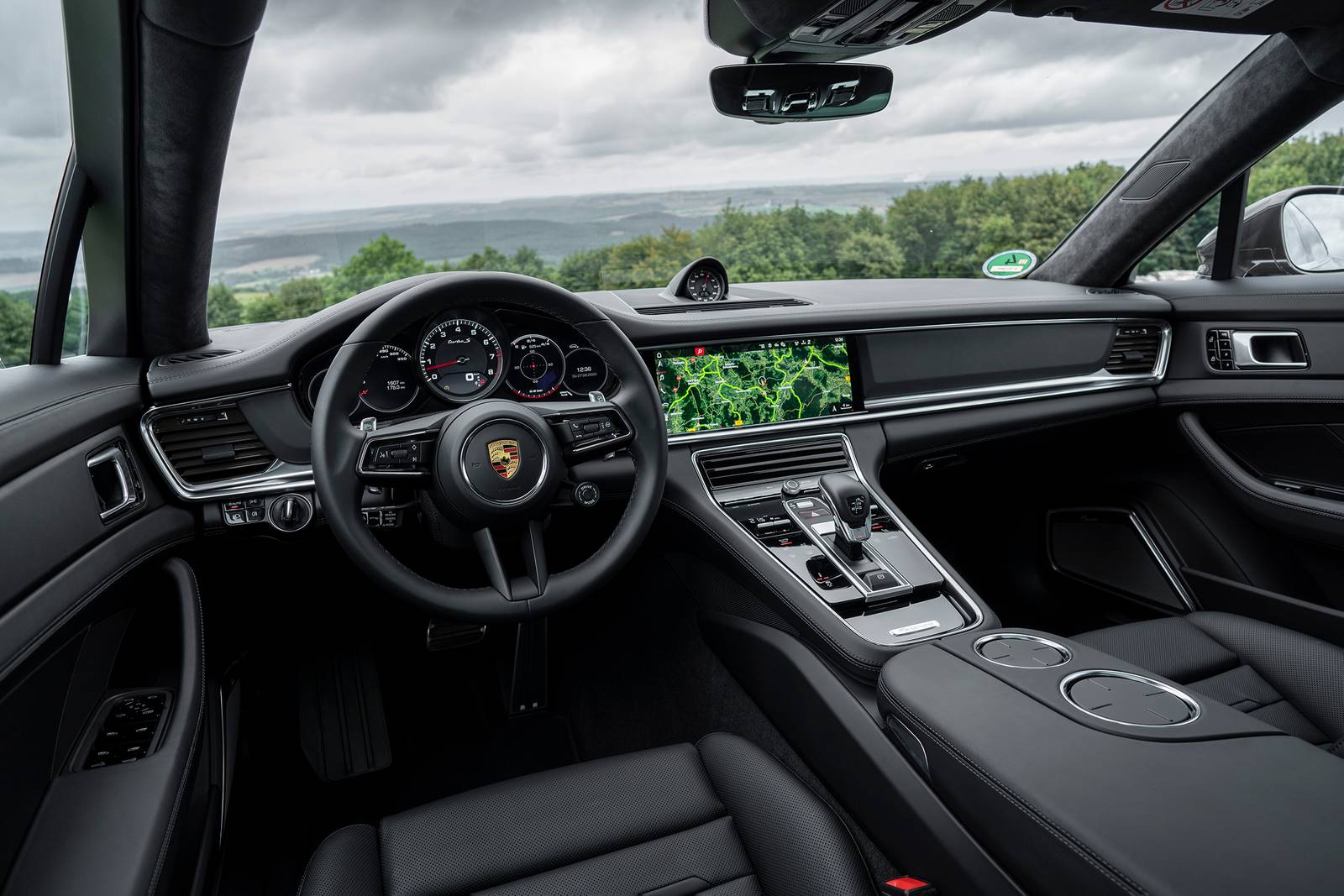 2022 Porsche Panamera front safety D