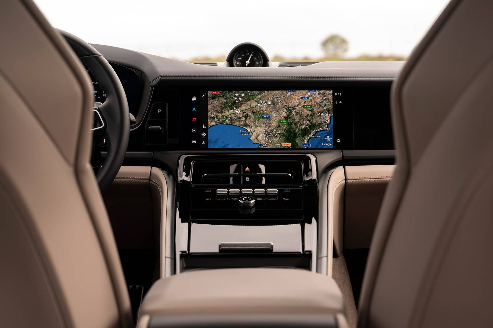 2025 Porsche Panamera interior CC