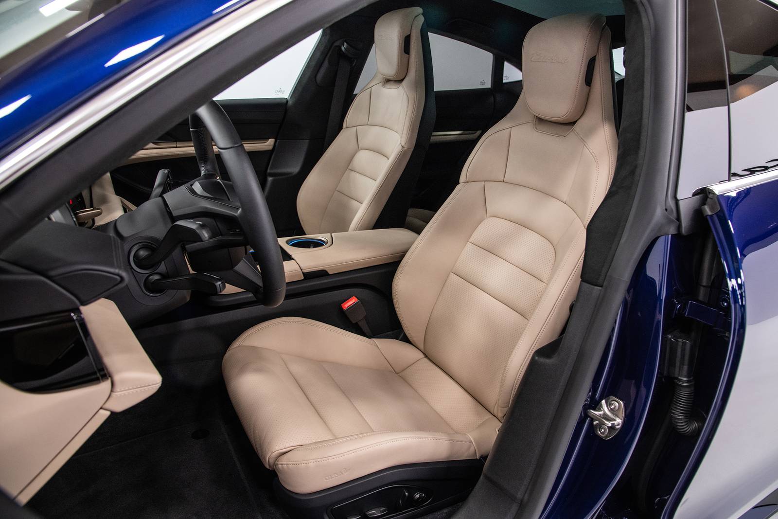 2020 Porsche Taycan interior I