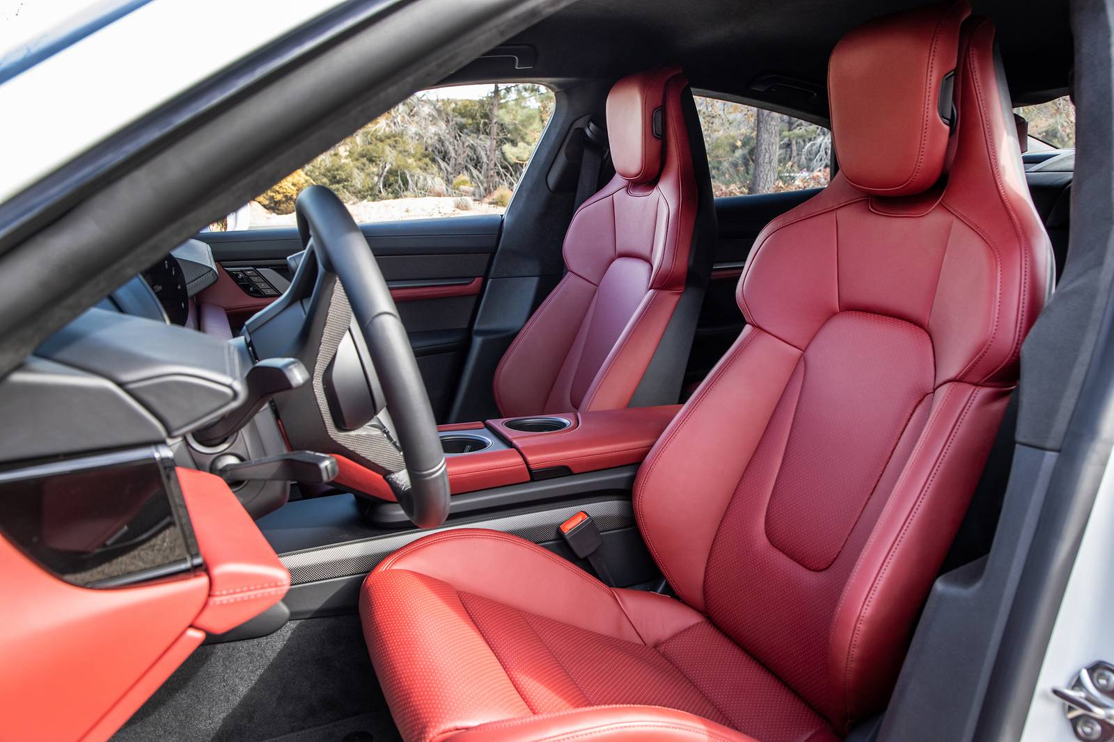 2021 Porsche Taycan interior I