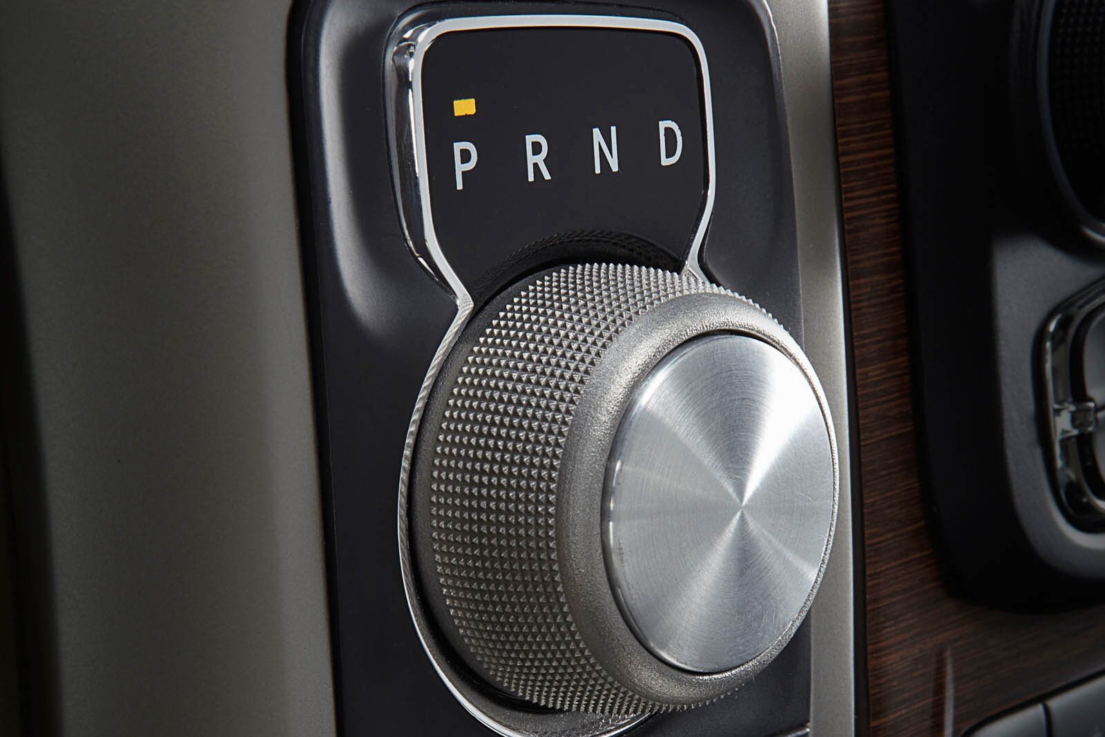 2013 Ram 1500 interior SHF