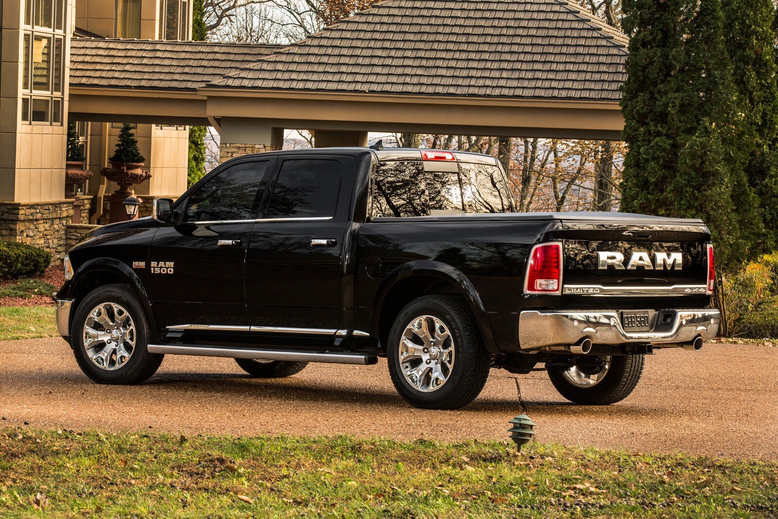 2018 Ram 1500 exterior F