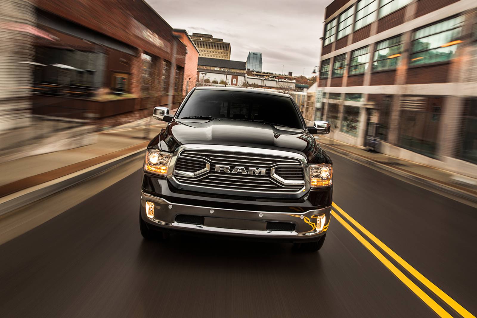 2018 Ram 1500 exterior LIFE1