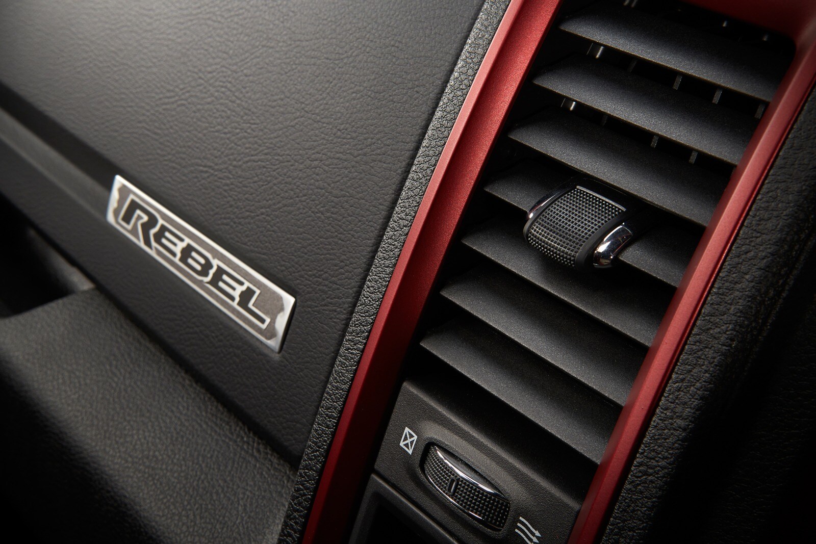 2018 Ram 1500 interior DETAIL