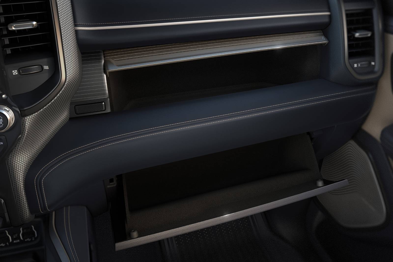 2022 Ram 1500 interior DETAIL