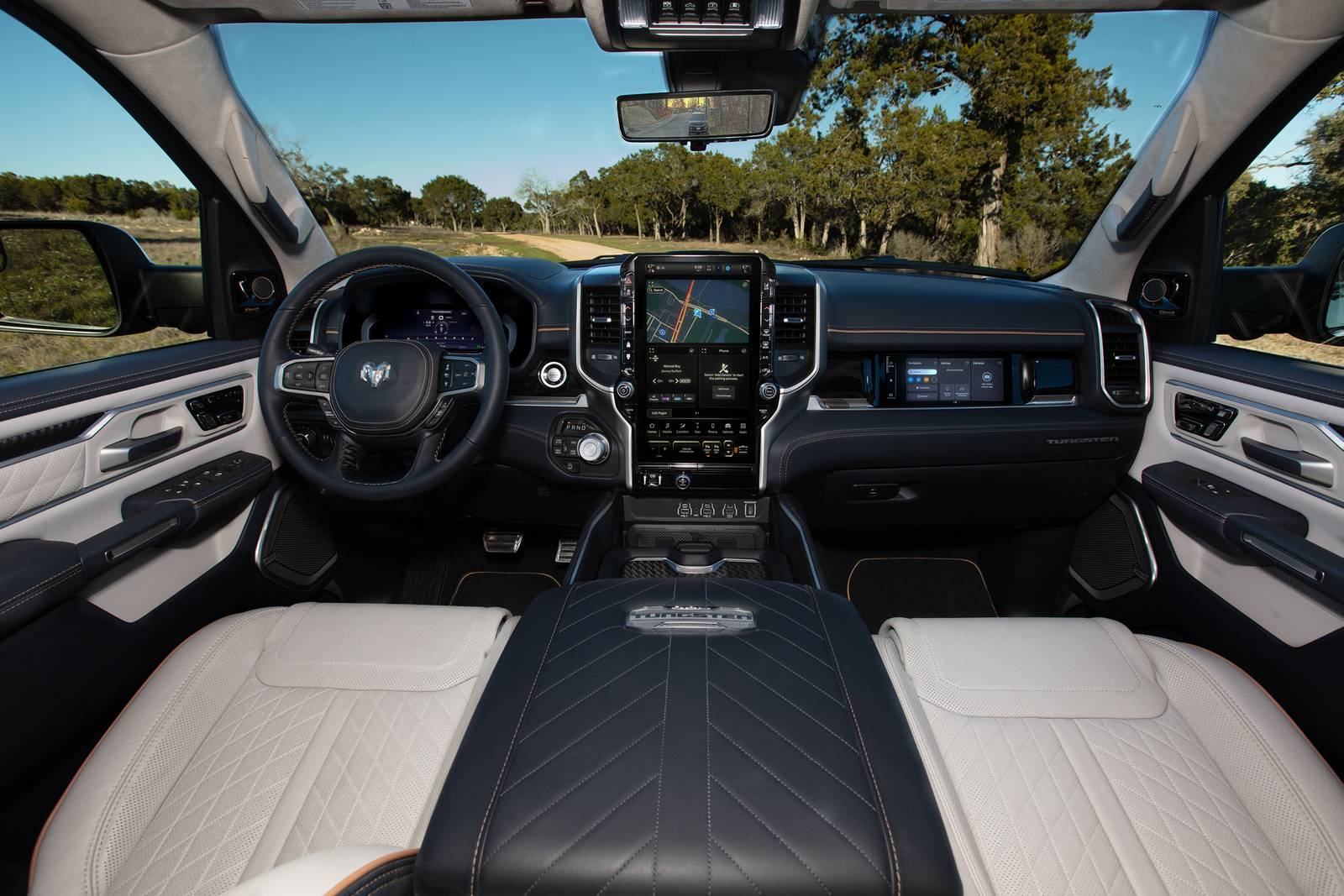 2025 Ram 1500 interior D