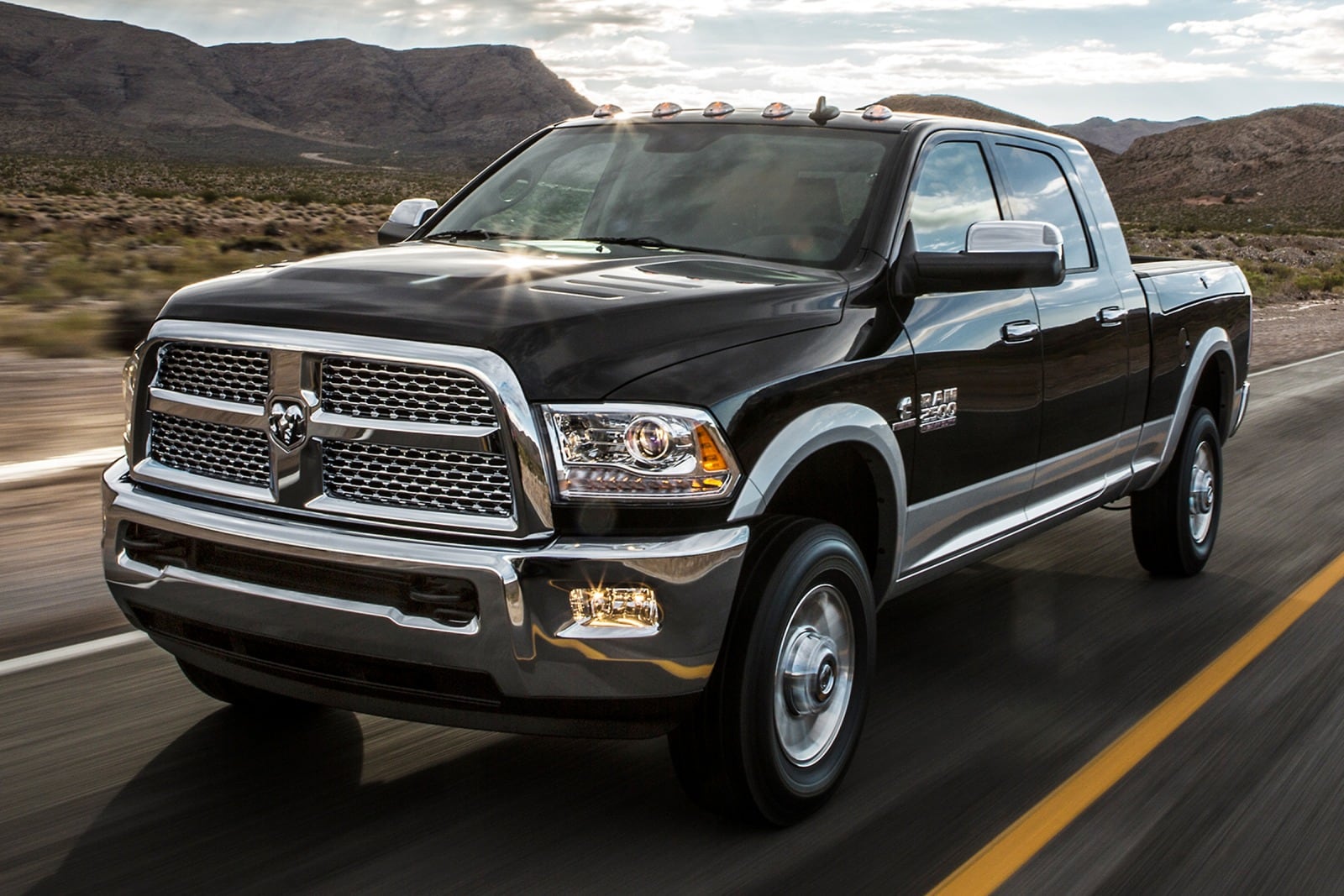 2015 Ram 2500 exterior FQ