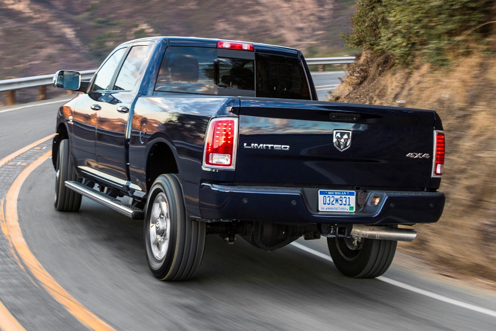 2015 Ram 2500 exterior FQ