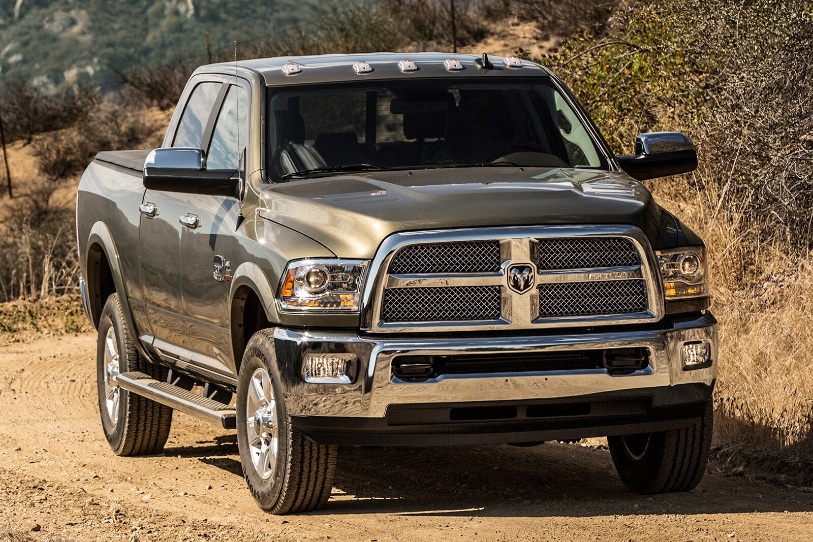 2015 Ram 2500 exterior FQ