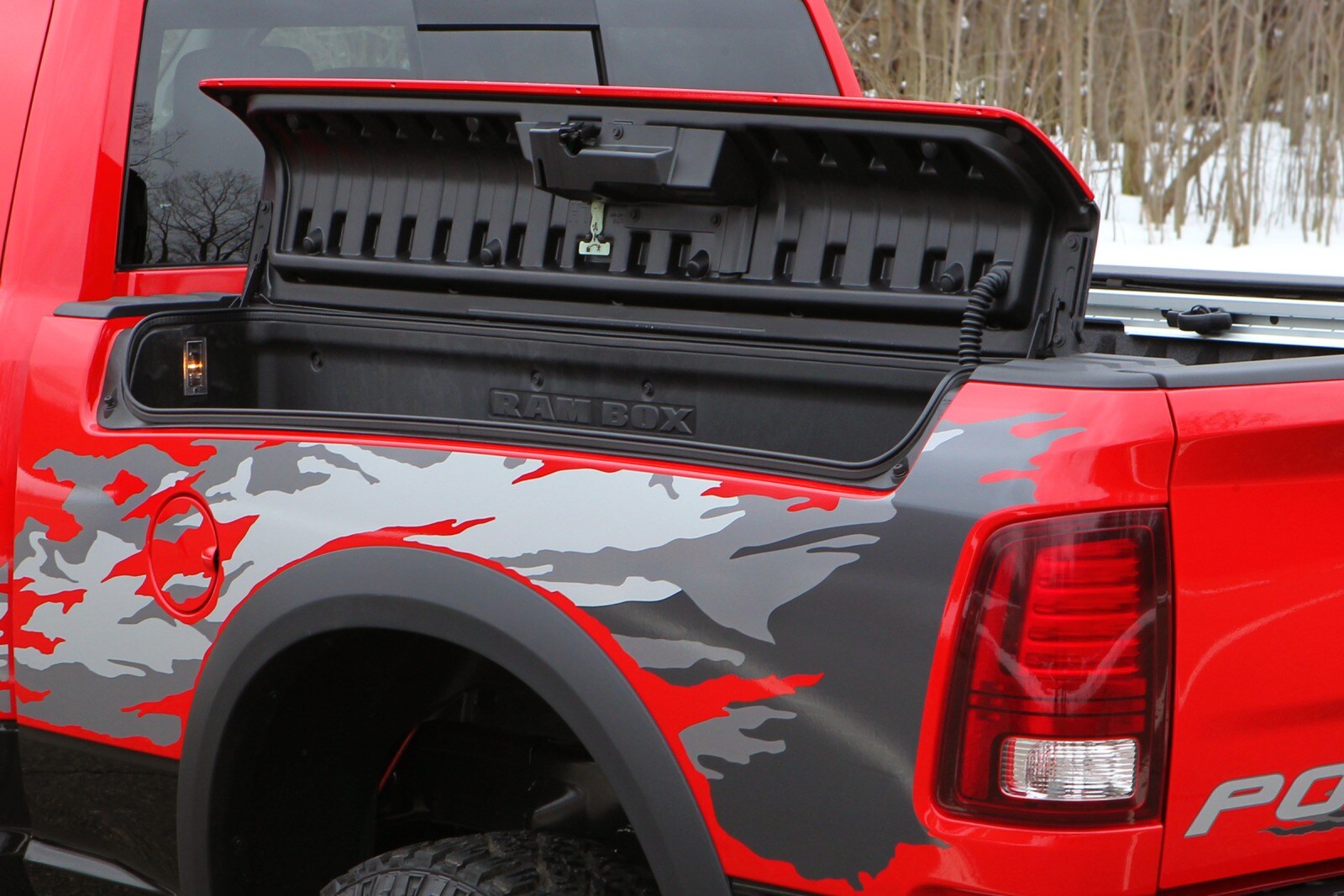 2016 Ram 2500 exterior EDETAIL