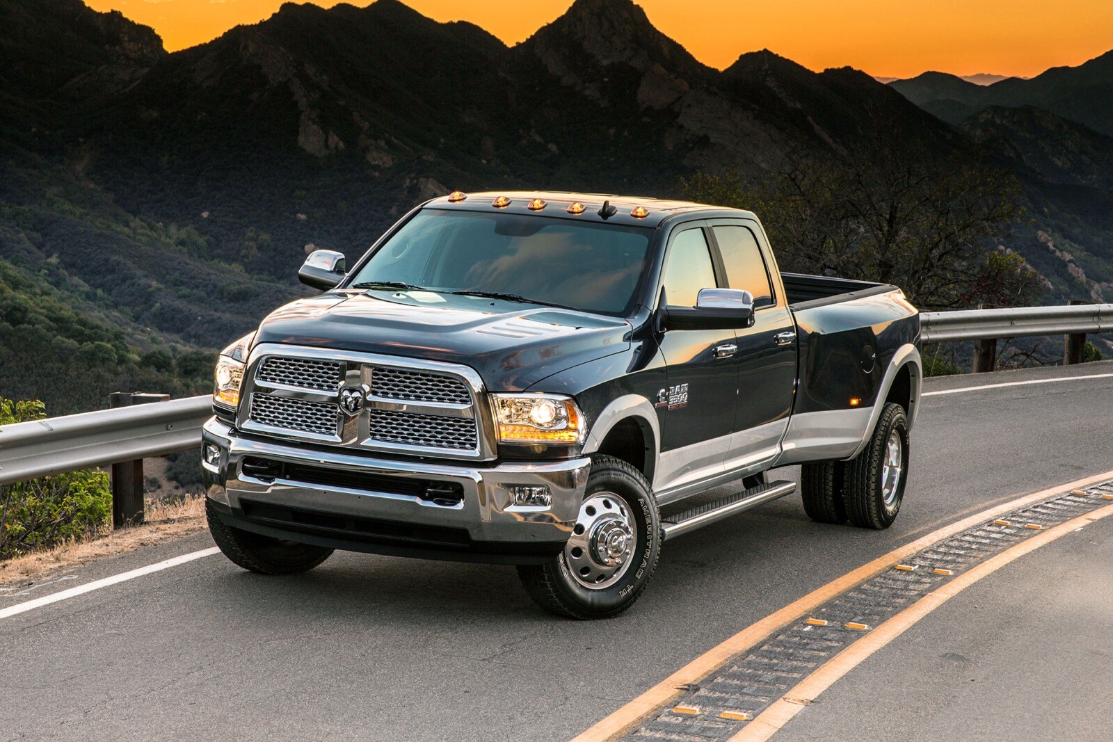 2017 Ram 3500 front safety FQ