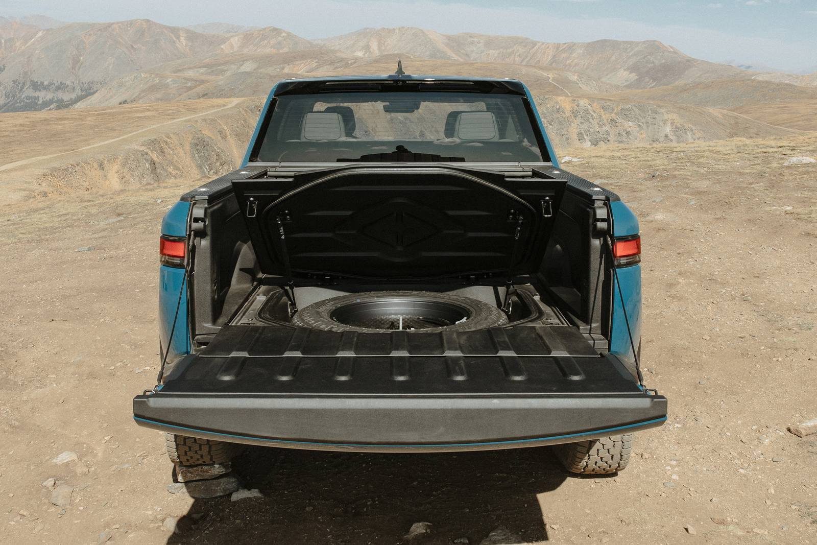 2022 Rivian R1T exterior EDETAIL