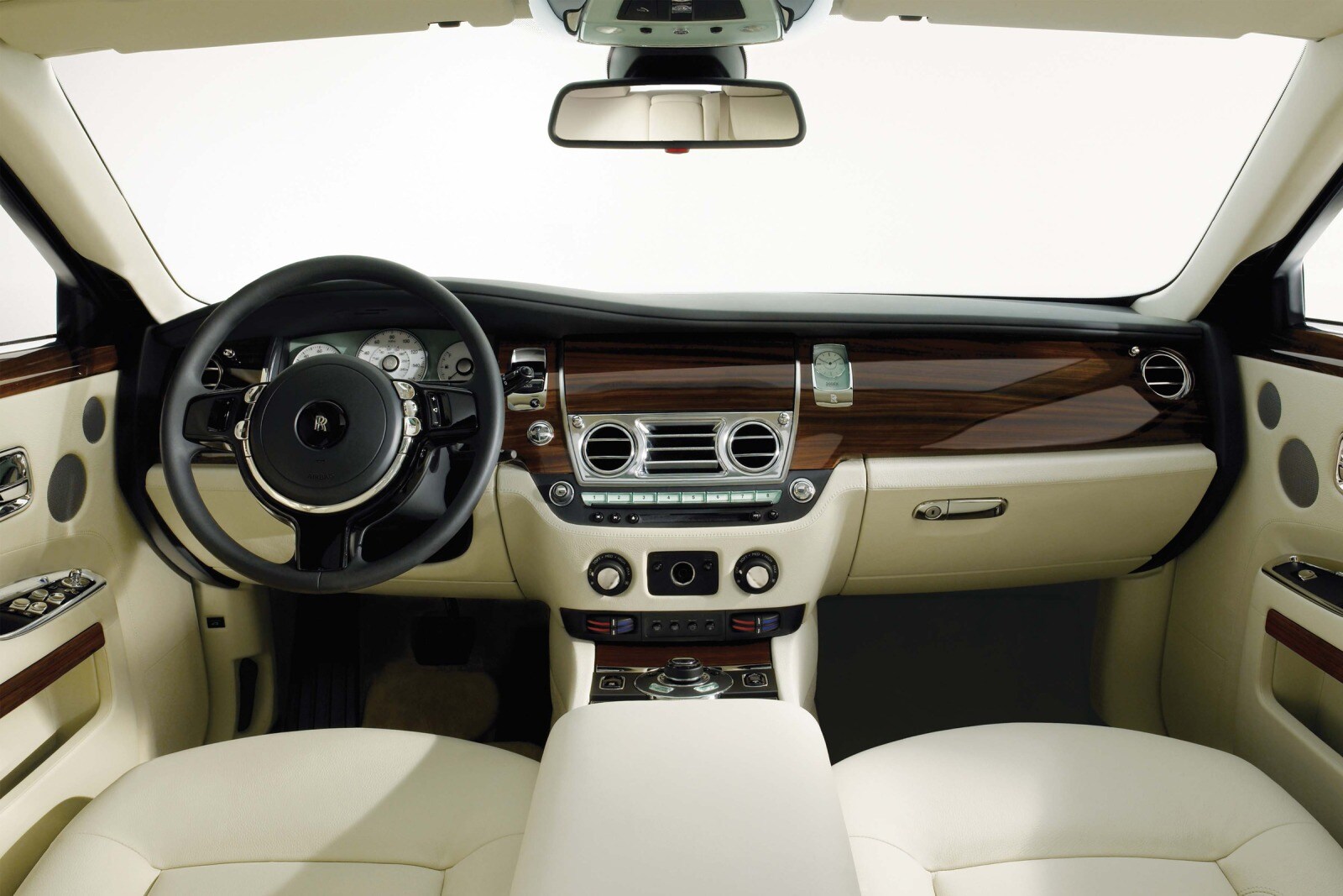 2010 Rolls-Royce Ghost interior D
