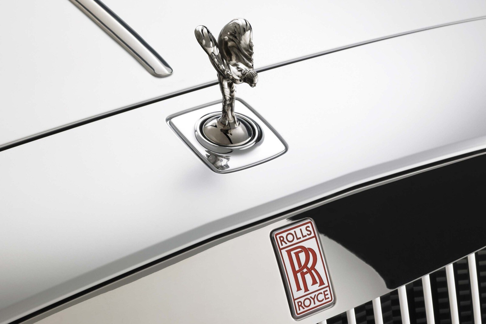 2010 Rolls-Royce Ghost exterior FBDG