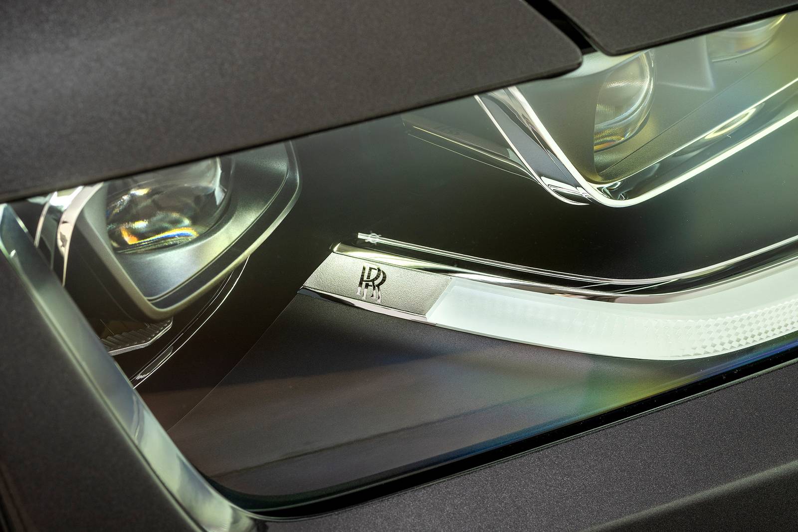 2023 Rolls-Royce Ghost exterior EDETAIL