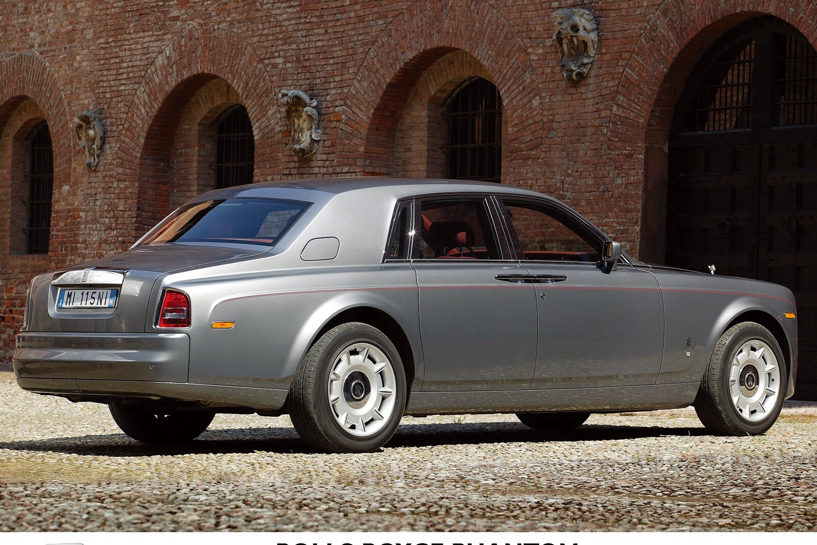 2007 Rolls-Royce Phantom exterior FQ