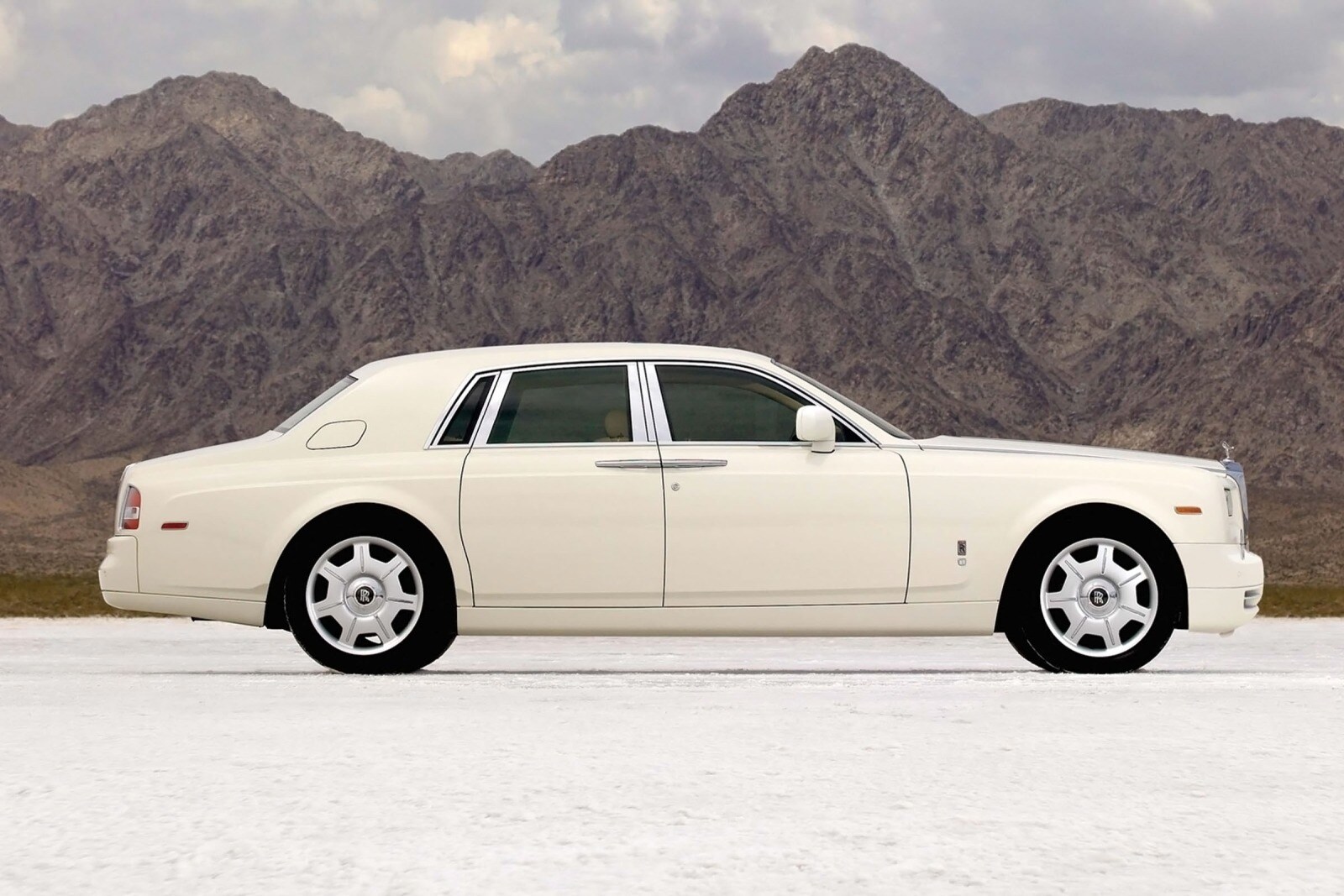 2012 Rolls-Royce Phantom Sedan Exterior