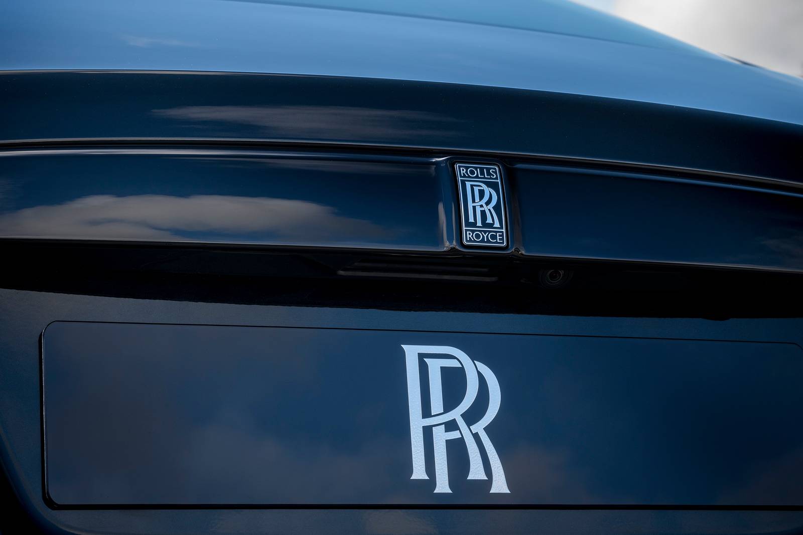 2018 Rolls-Royce Wraith — OEM photo 3