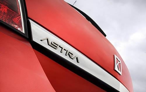 2008 Saturn Astra exterior FBDG