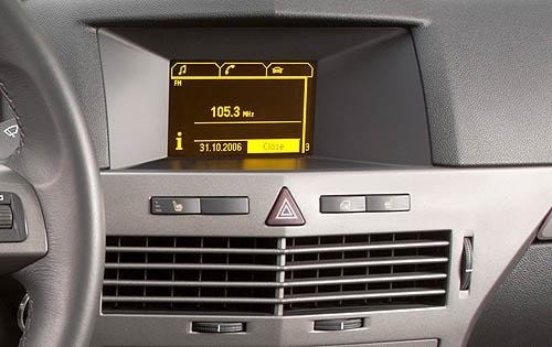 2008 Saturn Astra interior CC