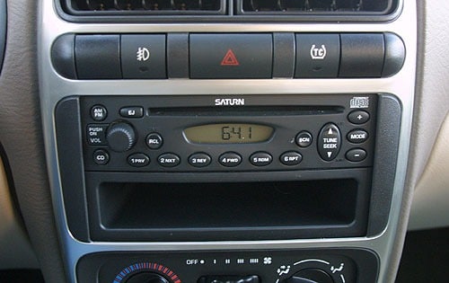 2002 Saturn L-Series interior CC