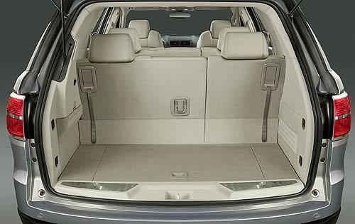 2009 Saturn Outlook interior CARGO