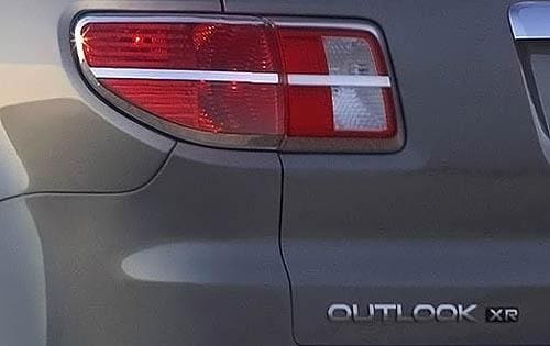 2009 Saturn Outlook exterior FBDG