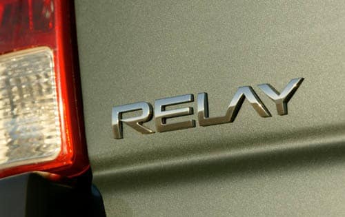 2006 Saturn Relay exterior FBDG